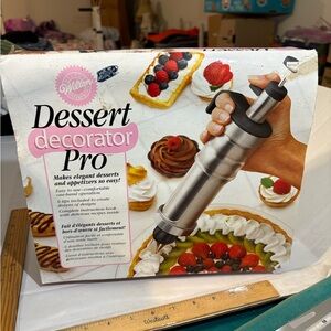 Wilton Dessert Decorator Pro tool for‎ adding decorations to desserts appetizer